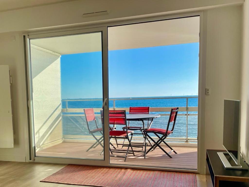 Large Studio Direct Access To The Beach Pornichet Buitenkant foto