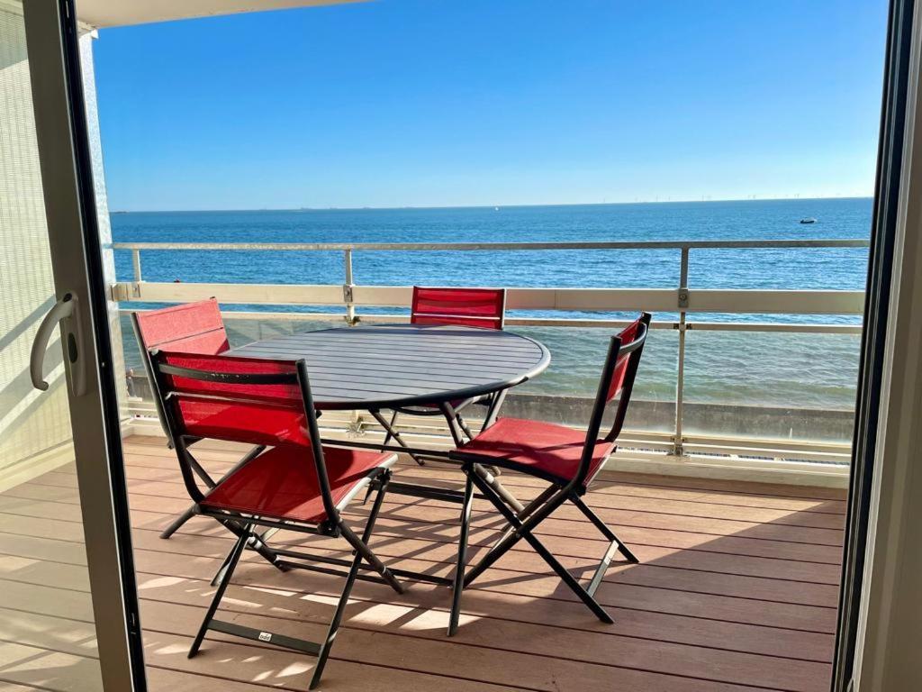 Large Studio Direct Access To The Beach Pornichet Buitenkant foto